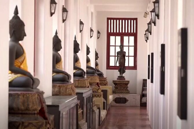 Visit temples in and around Bangkok with a former monk of 10 years - Royal temples and central Bangkok choices