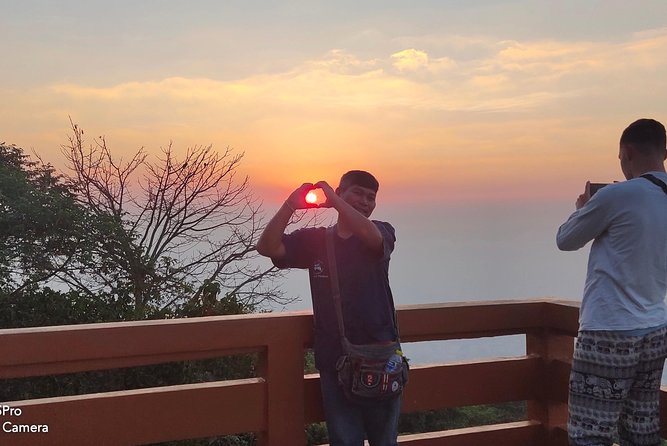 Wat Phra That Doi Suthep spiritual Sunrise Tour with an Ex-monk - Key points at a glance