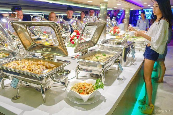 Wonderful Pearl: Bangkok's Dinner Night Cruise - The two-hour route is best for night views