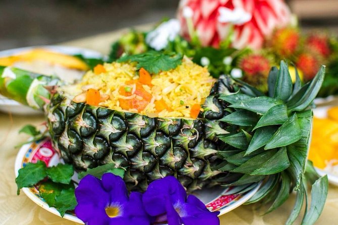 Ya Thai Cookery School Class in Krabi - The main cooking session: hands-on, but fast