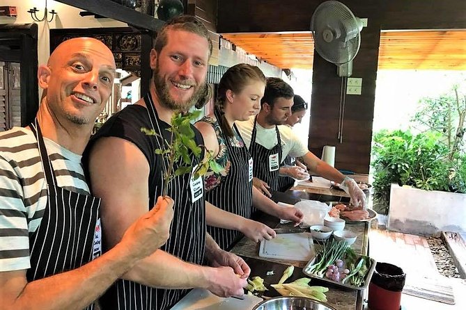 Your Introduction to the Thai Kitchen - Menu Set 3 - Hands-on instruction instead of a cooking show
