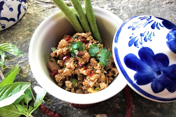 Your Introduction to the Thai Kitchen - Menu Set 3 - How social is the experience?