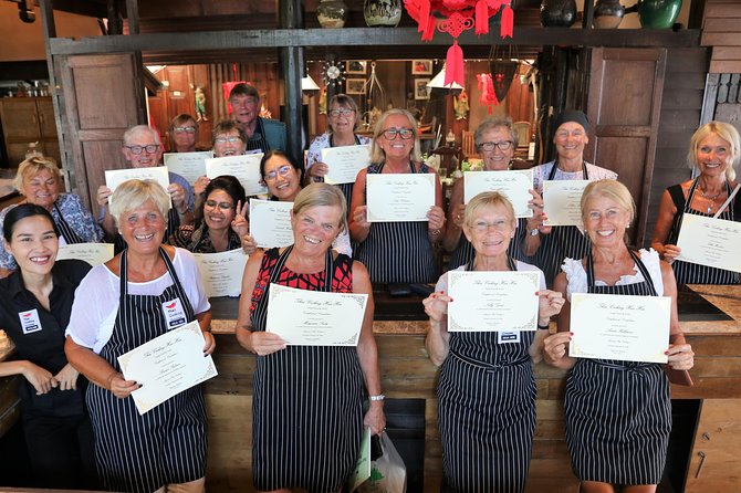 Your Introduction to the Thai Kitchen - Menu Set 4 - Who will enjoy Menu Set 4 most?